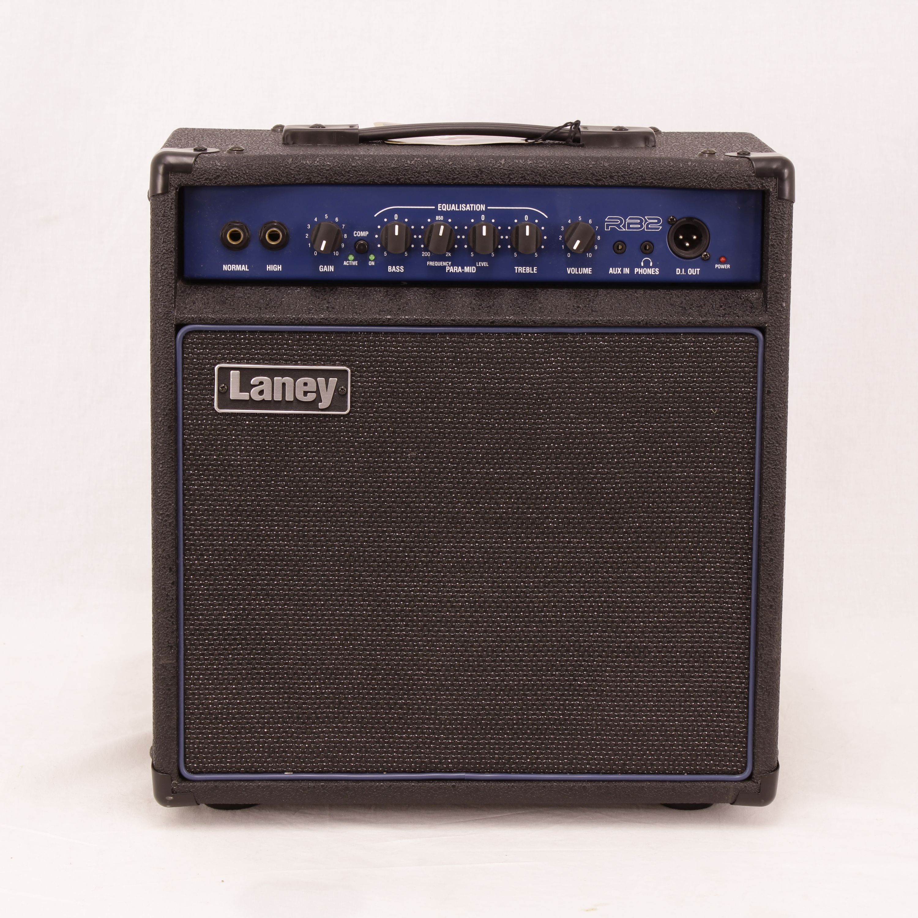 Amplificador de bajo Laney RB2 - 30 watts Openbox