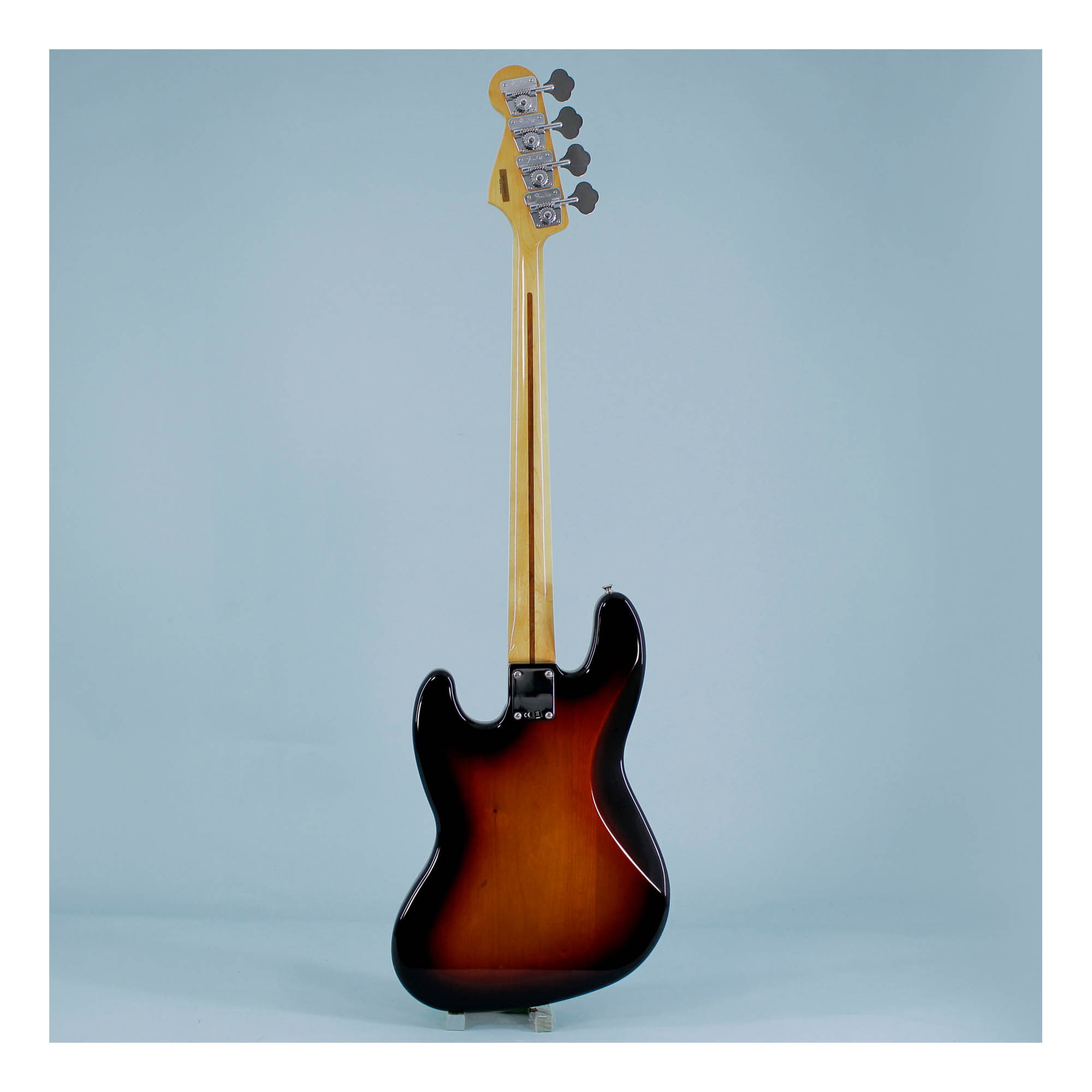 Bajo eléctrico Fender Vintera 70s Jazz Bass - 3-Color Sunburst - SEMINUEVO foto 3