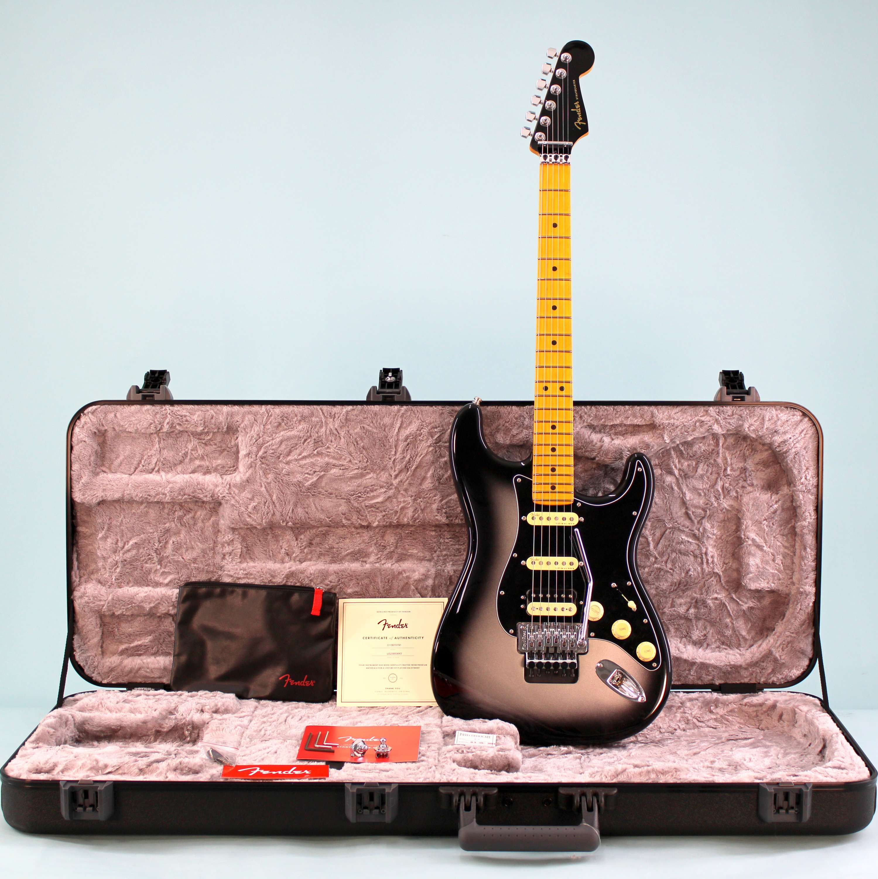 Guitarra eléctrica Fender American Ultra Luxe Stratocaster Floyd Rose HSS - Silverburst - SEMINUEVO foto 5