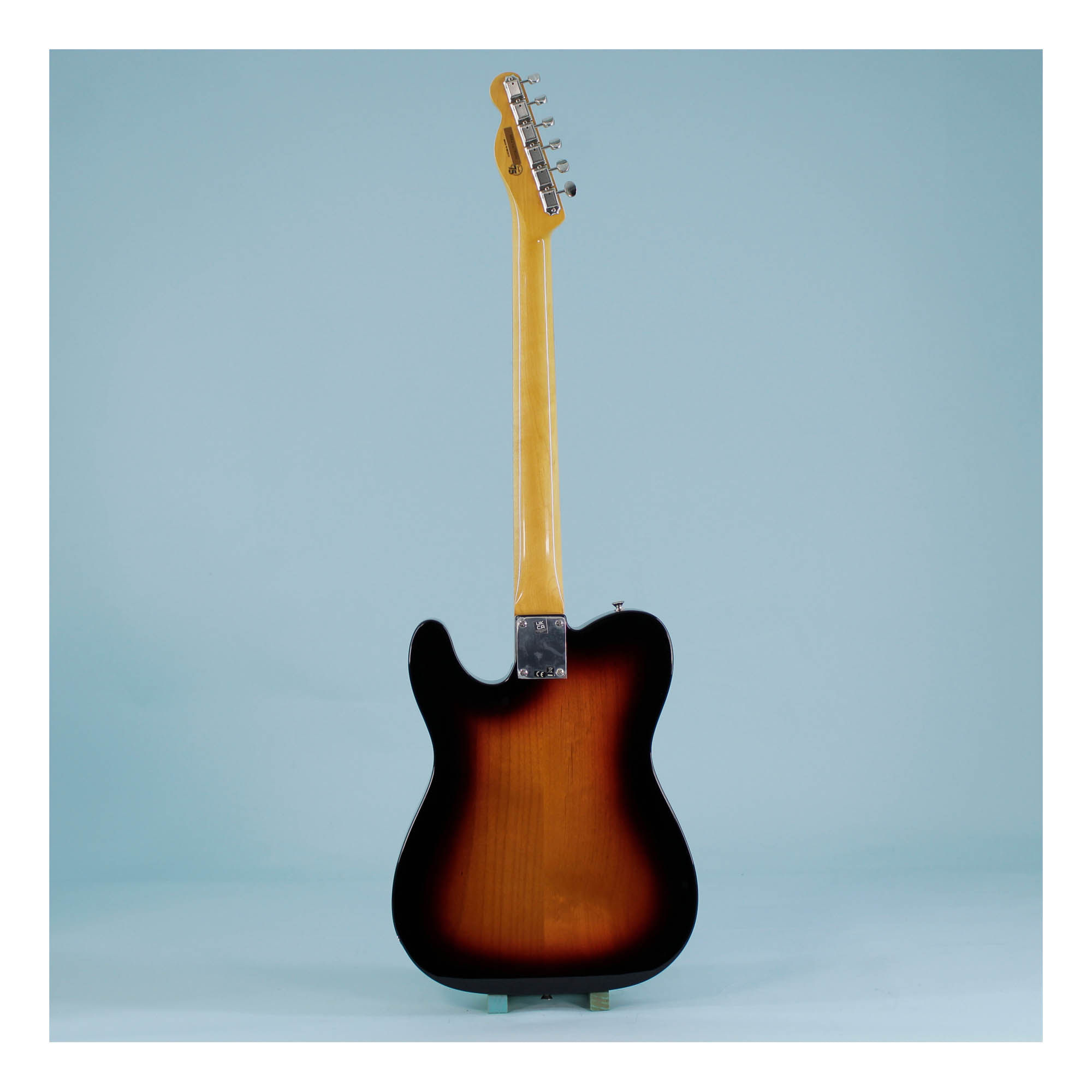 Guitarra eléctrica Fender Vintera 60s Telecaster Bigsby -3-Color Sunburst - SEMINUEVO foto 3