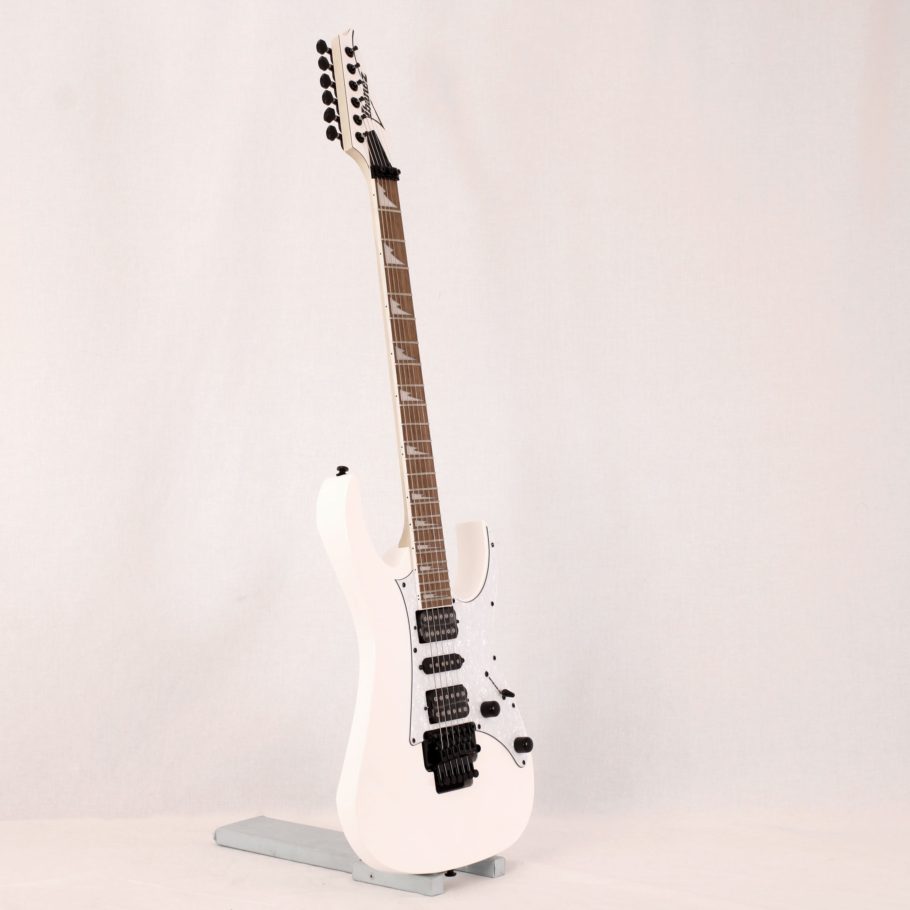 Guitarra eléctrica Ibanez RG350DXZ - White OPENBOX foto 2