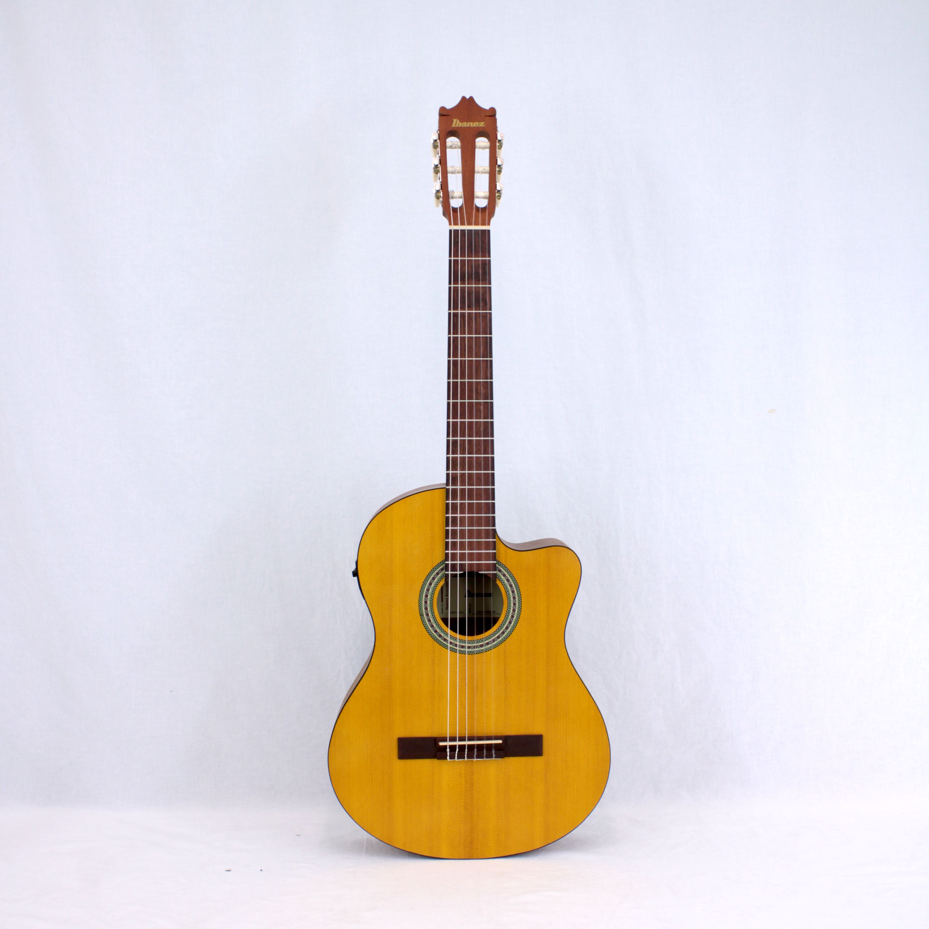 Guitarra electroacústica Ibanez GA3ECE - OAM Open Pore Ambar OPENBOX