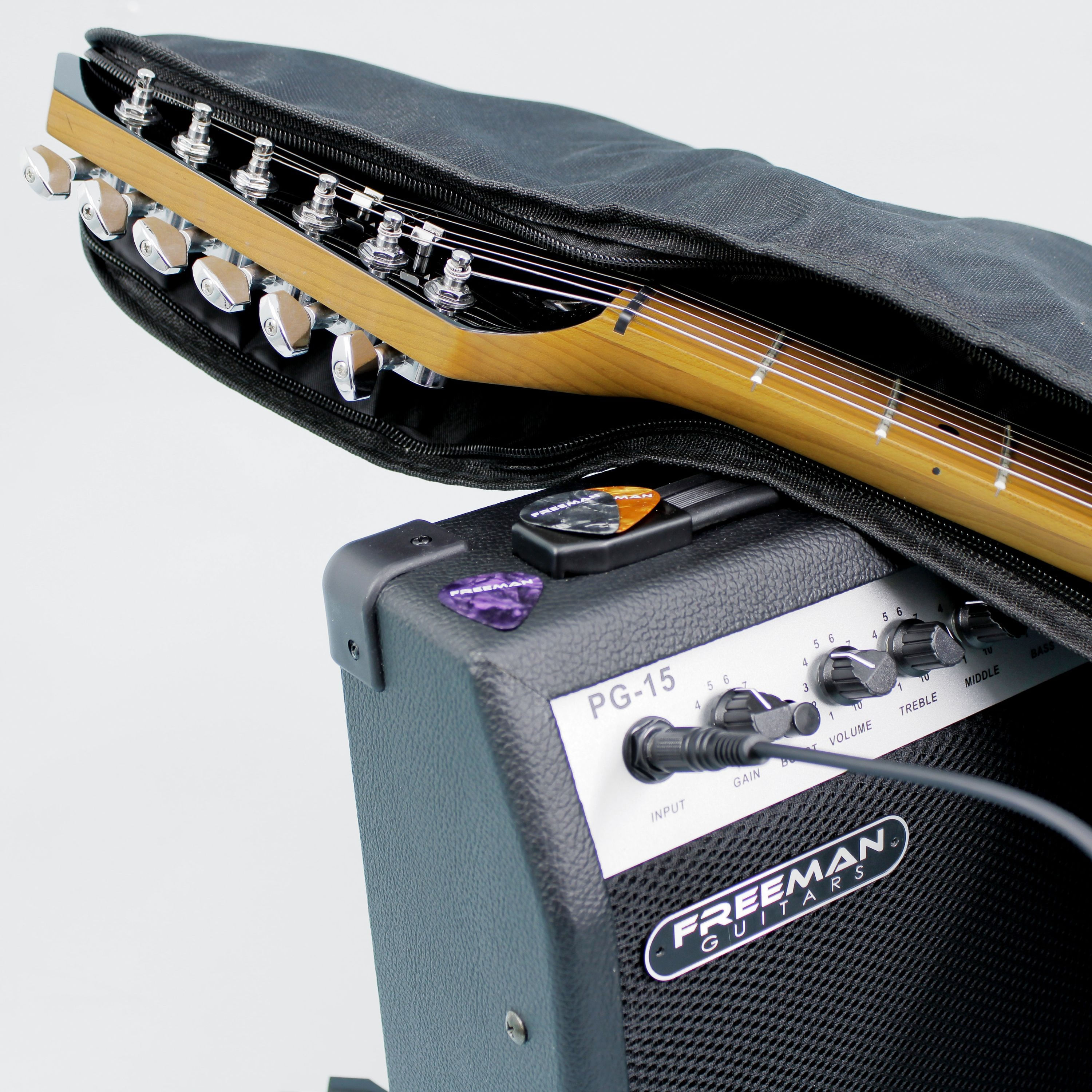 Pack de guitarra eléctrica Freeman RIFFMASTER Black SRG-180F FMT foto 4