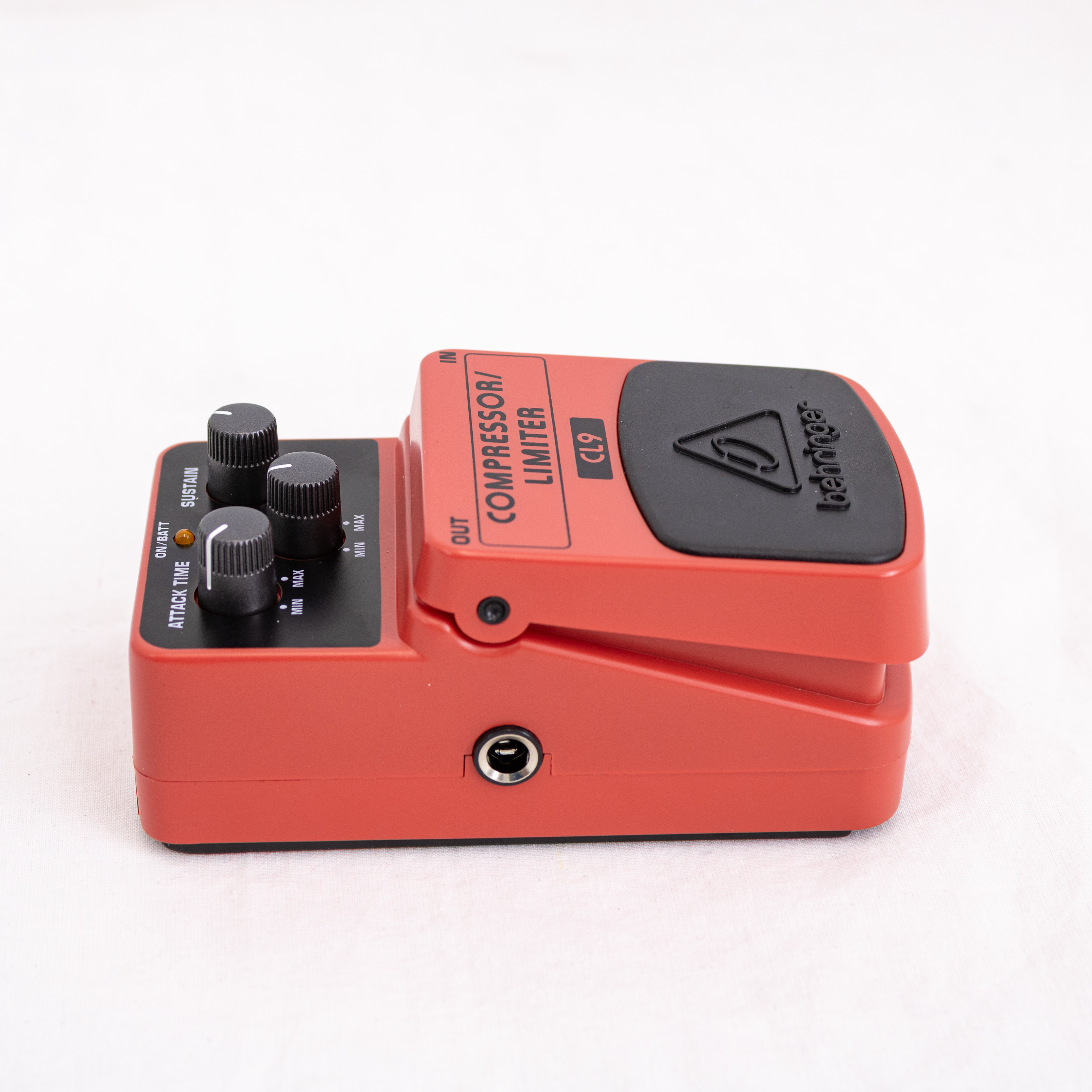 Pedal Efecto Behringer CL9 - Compresor/Limitador OPENBOX foto 3